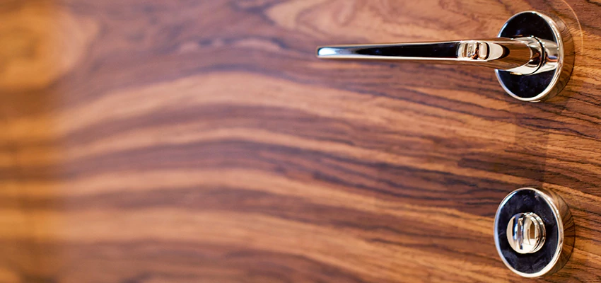 On Demand Locksmith For Key Fobs Repair in Riverbank, California